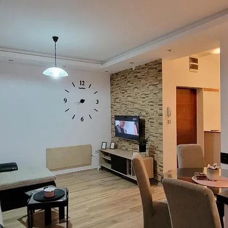 Apartment Hit